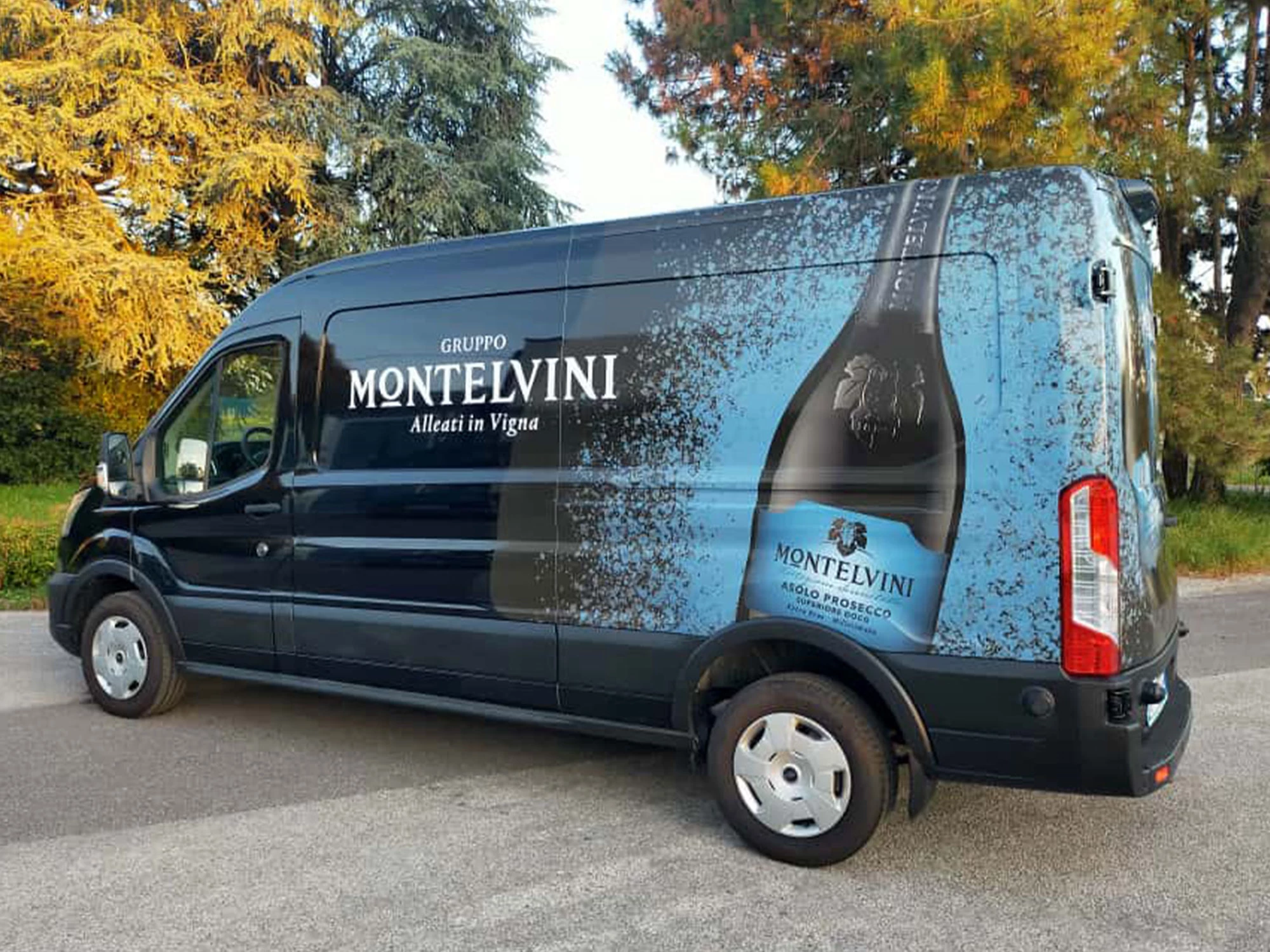 Decorazione automezzi aziendali